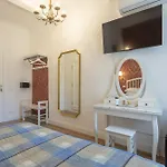 Couette-café Relais Sampaoli 3*